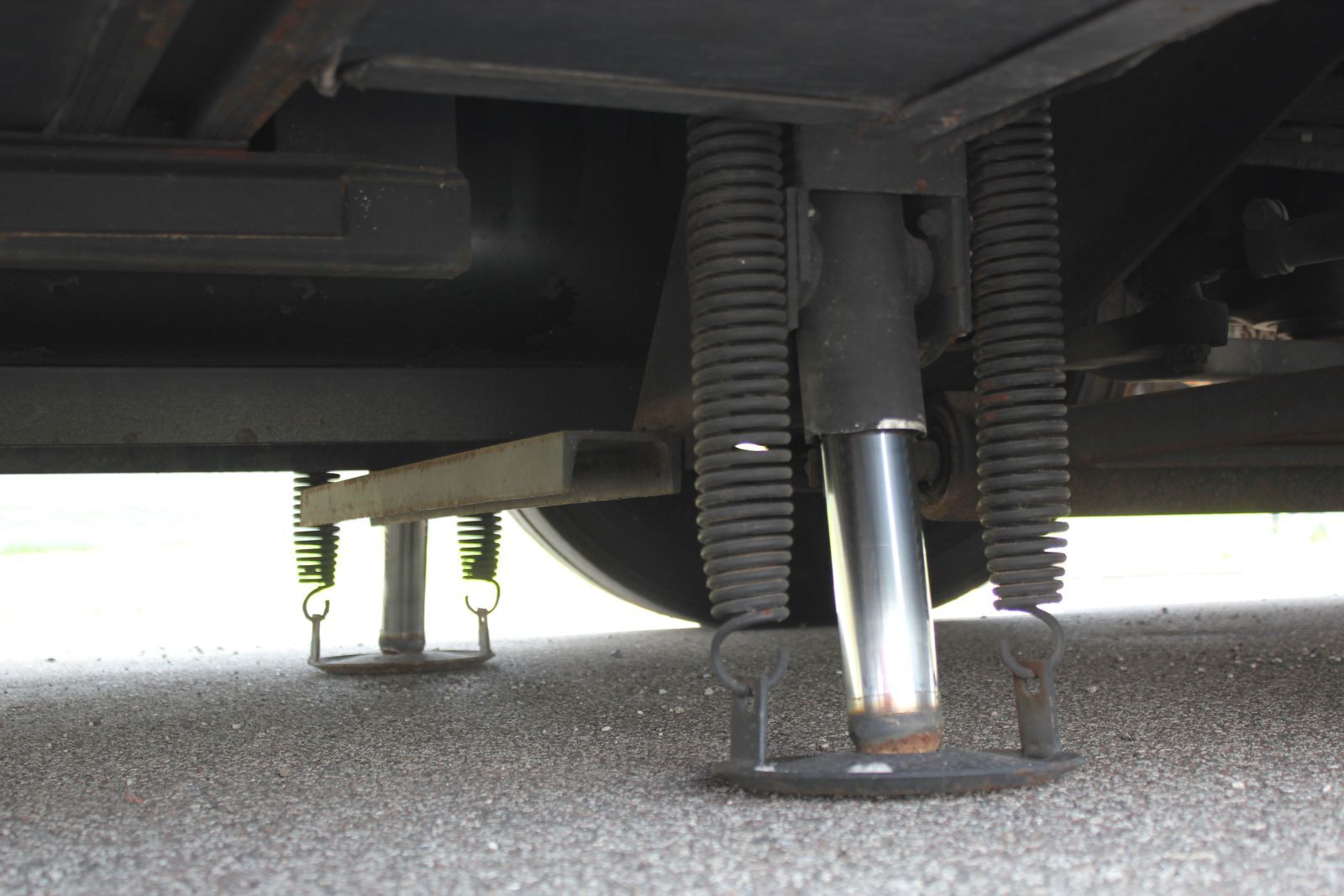 (Sample) From a previous inspection of a 2005 Tiffin Allegro Bus